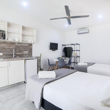 Almond Suites Плая-дель-Кармен Экстерьер фото