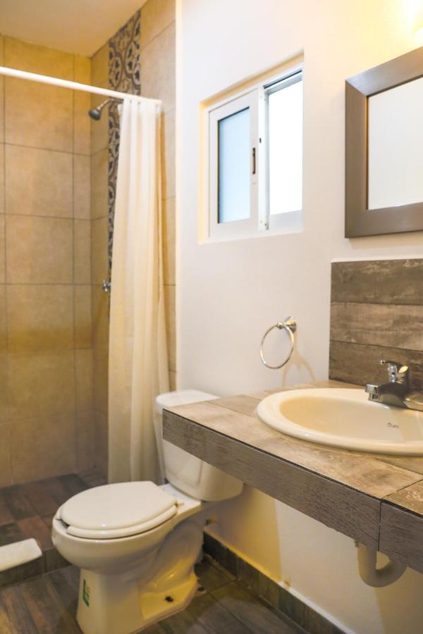 Almond Suites Плая-дель-Кармен Экстерьер фото