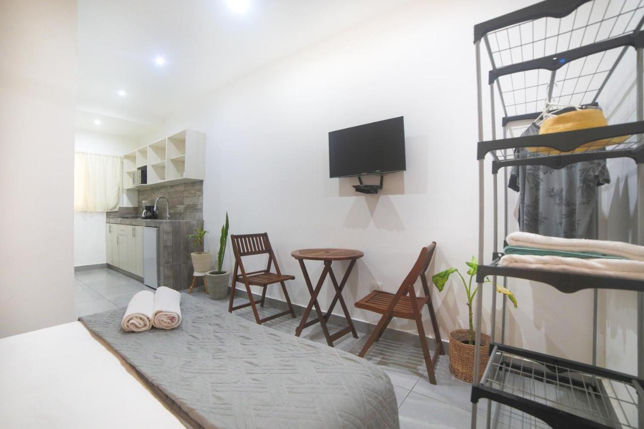 Almond Suites Плая-дель-Кармен Экстерьер фото